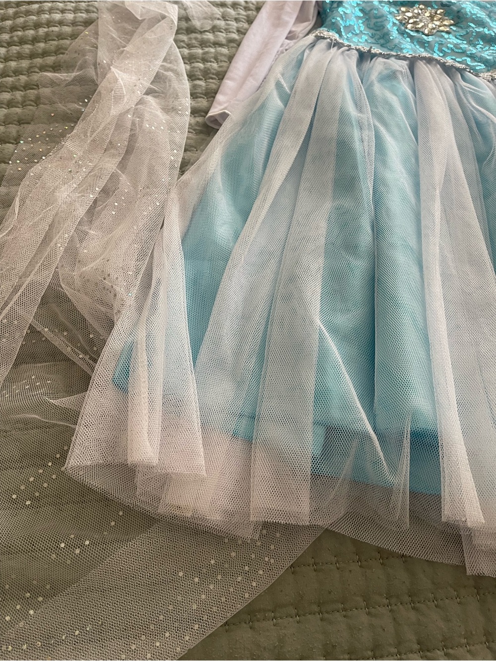 Blue Elsa Frozen Princess Costume Dress Size 4/5 - Picture 4 of 4